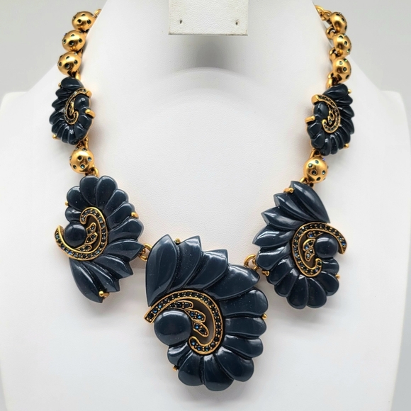 Oscar de la Renta Swarovski Crystal and Teal Resin Paisley Statement Necklace - Picture 1 of 11